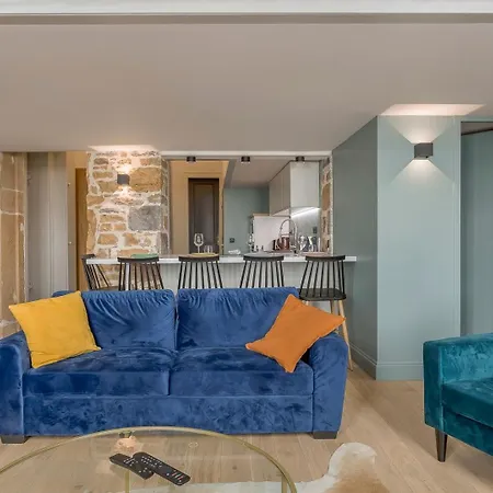 Apartment Le Bourgelat / 3 Ch / 6 Pers / 2 Sdb