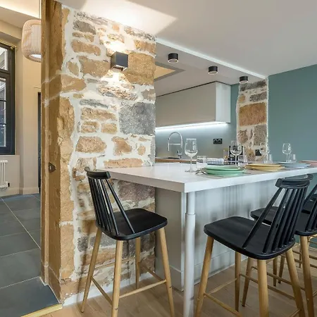 Apartment Le Bourgelat / 3 Ch / 6 Pers / 2 Sdb Lyon