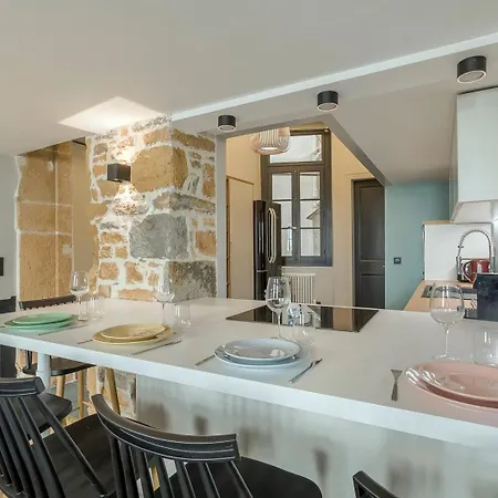 Apartment Le Bourgelat / 3 Ch / 6 Pers / 2 Sdb *