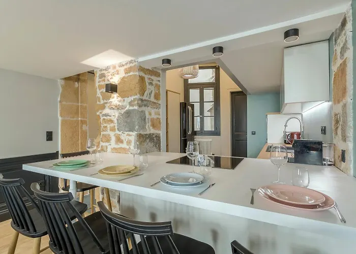 Apartamento Le Bourgelat / 3 Ch / 6 Pers / 2 Sdb *